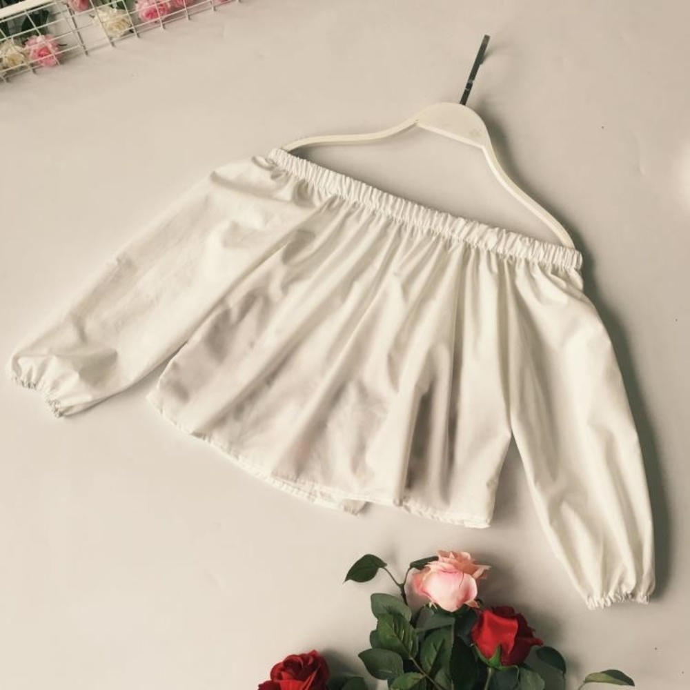 White Off-shoulder Top with Embroidery - Picture 3 of 6